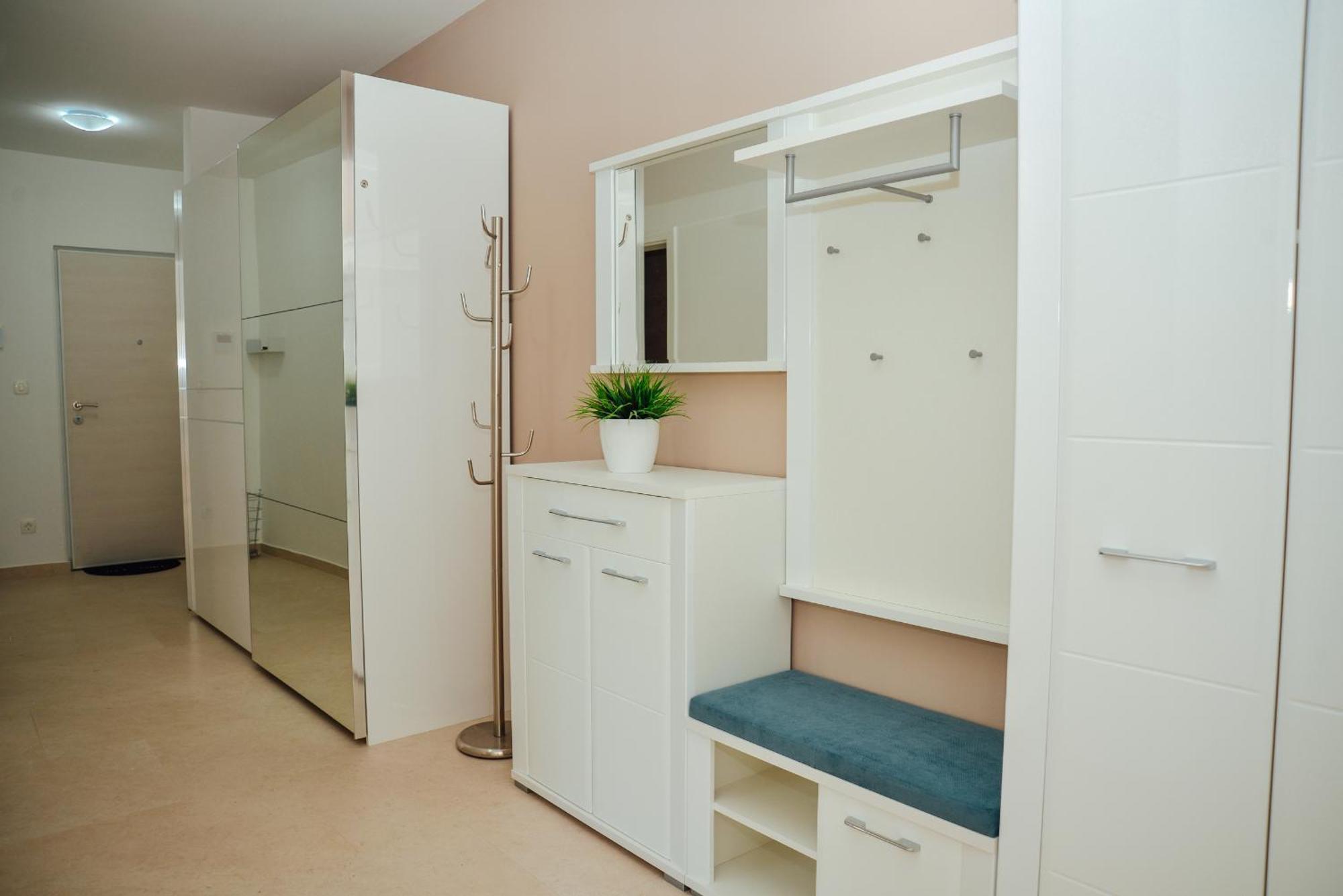 Sea View Apartment For 4 Kotor Dış mekan fotoğraf